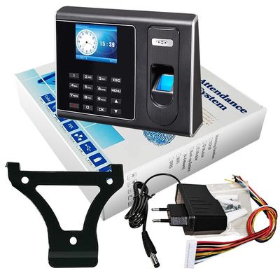 Los empleados perforan el reloj de tiempo biométrico de escritorio de la huella dactilar